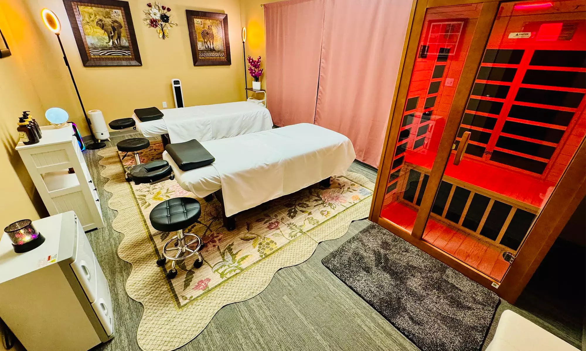 Relax with 60, or 90 Minutes: Choice of Massage