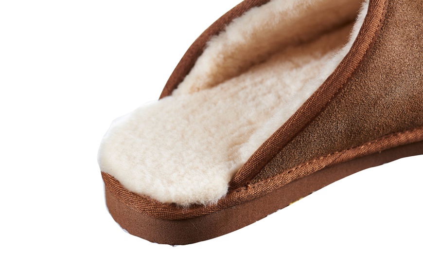 Image 11: Snow Paw Sheepskin Slippers