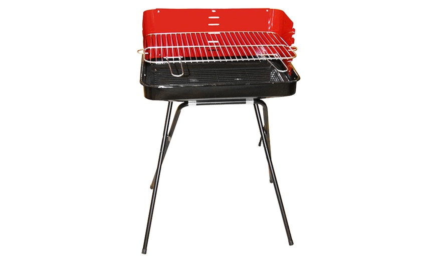 Image 10: Barbecue in model naar keuze 