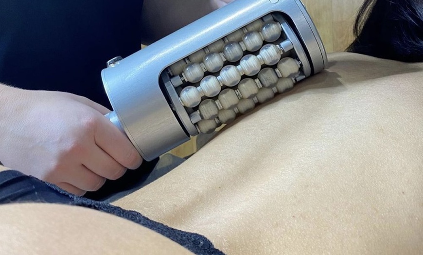 Image 4: Get One or Two 60 or 90-Minute Deep-Tissue and Roller Massage