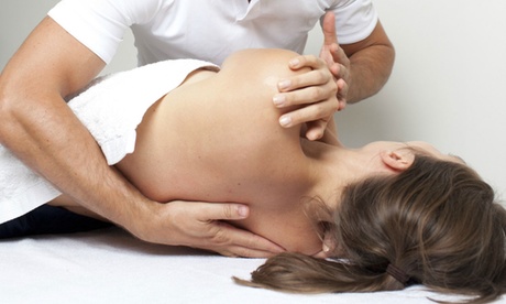 Una o 3 sedute di osteopatia da 45 minuti con Matteo Angelino Osteopata e personal trainer (sconto fino a 76%)