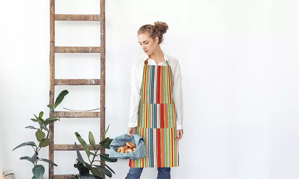 Cotton Bib Apron Adjustable XXL Fit with Pockets and Patterns