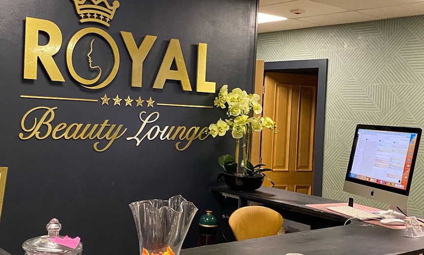 Image 3: One or Three 60-Minute Korean Facial with Skin Analyzer Sessions