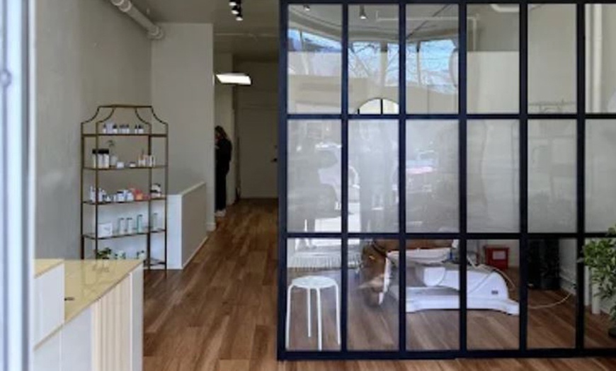 Image 2: Boost Your Energy with 1/3 B-12 Vitamin or 1/3 NAD Injection