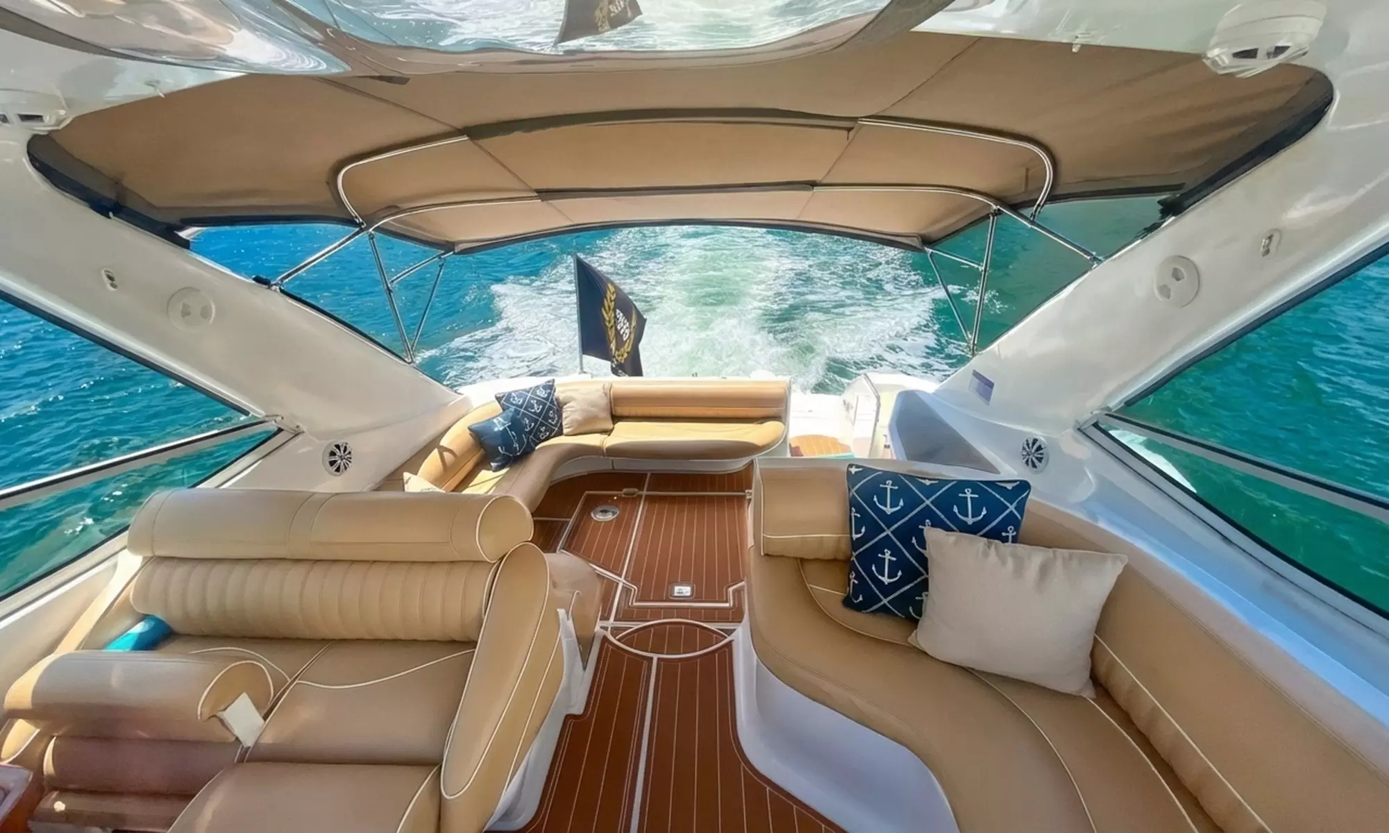 Luxury Yacht Cruise on Bella Vita 50' – Enjoy Miami's Waters