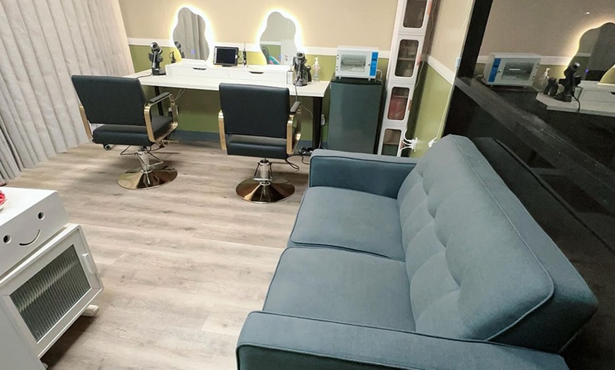 Image 2: One or Two Japanese Head Spa with Herbal Tea and Luxury Add On