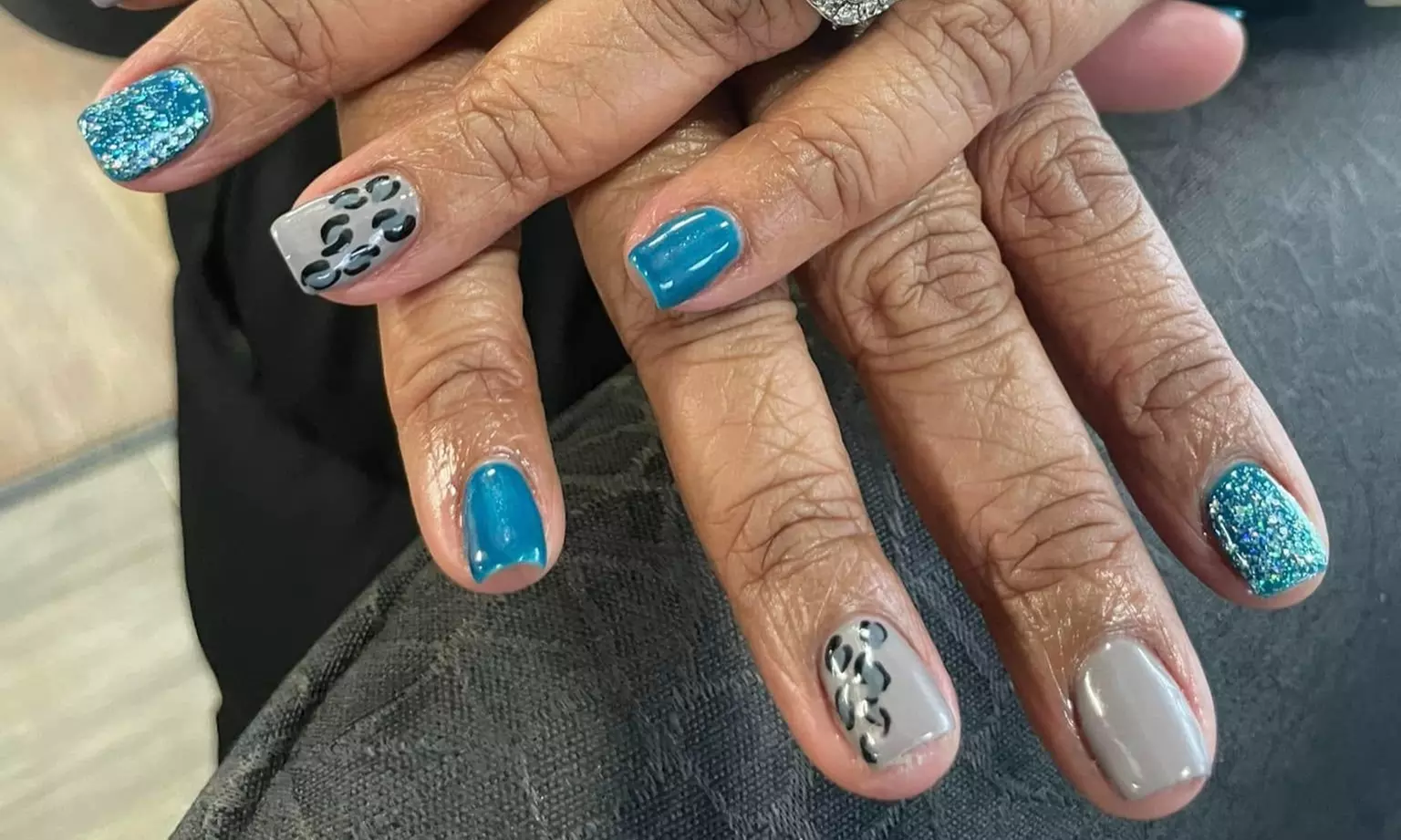 Experience a Relaxing Mani-Pedi Session