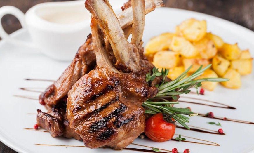 Image 1: Laat je meenemen naar Portugal met een smaakvol 3-gangendiner