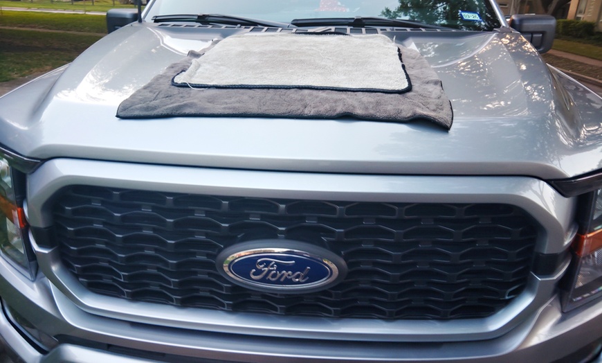 Image 9: Mobile Car Detailing: Interior & Exterior Clean for All Vehicle Sizes