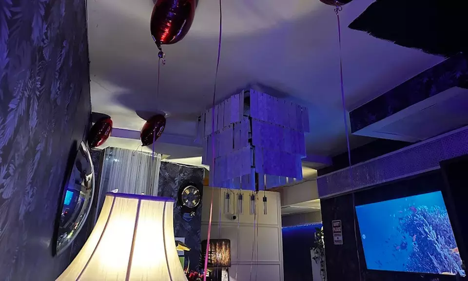 60, 90, or 120-Min Swedish OR Deep Tissue Massage with Hot Stone