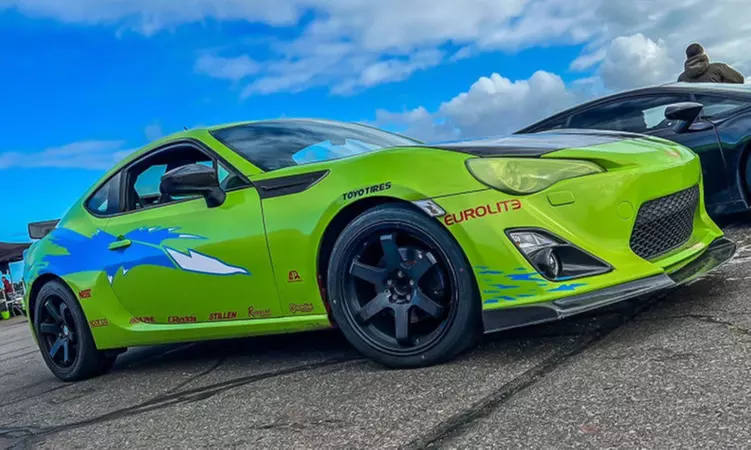 Sportscar / Supercar Driving Experience for 3, 6, or 9 Miles