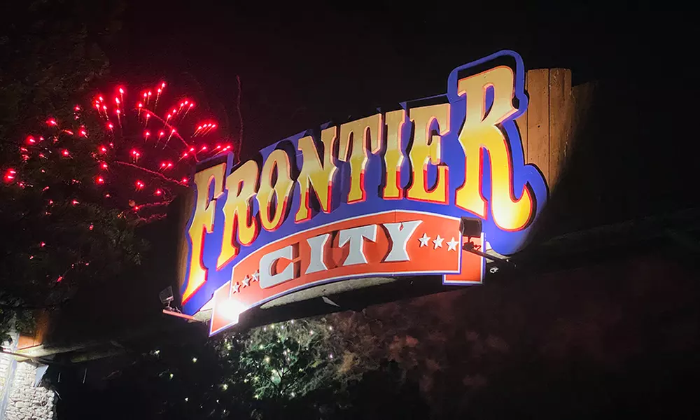 LIMITED TIME OFFER: Six Flags Frontier City- Up to 50% Off