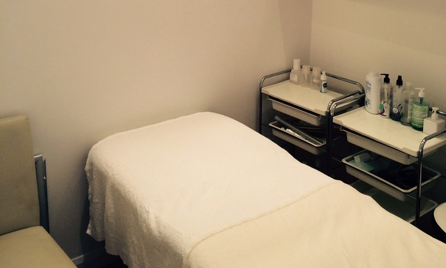 Image 3: Up to 56% Off on Facial at Body Silk Clinic