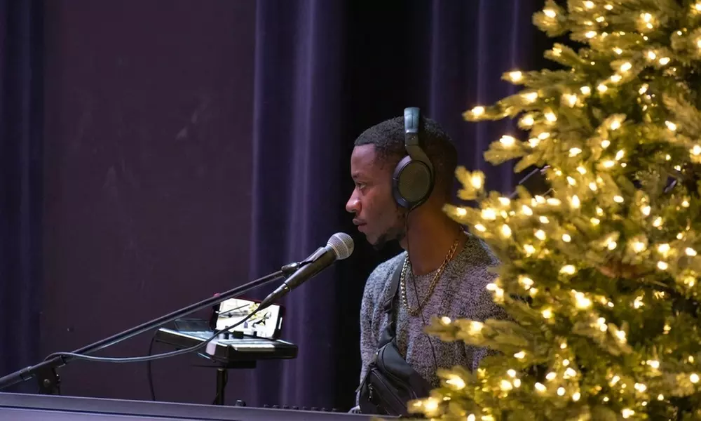 Join 1, 4, 8, or 12 Private Piano Lesson (60 Minutes) at Covington School of Music - Up to 34% Off - Primary Image