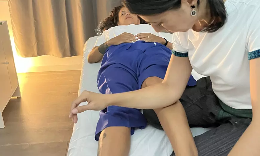 Image 7: Masaje relajante de 30 minutos o tailandés tradicional de hasta 1 h