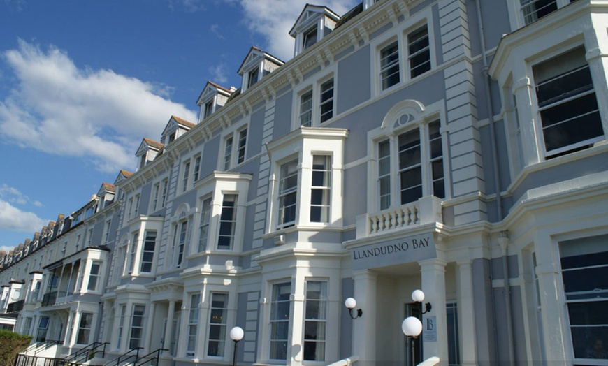 Image 1: Llandudno: Double Room with Prosecco