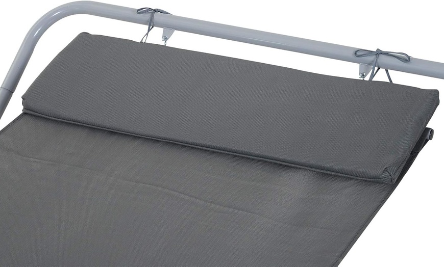 Image 11: Outsunny Lounger Rocking Bed