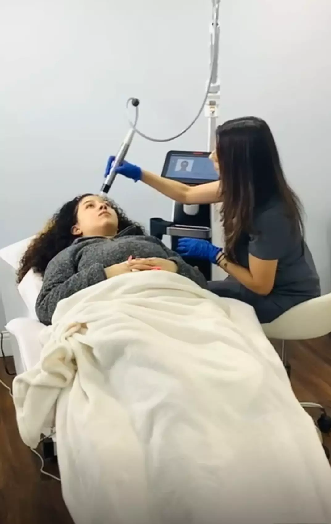 Shine Bright This Holiday: Exclusive Laser Hair Removal Deals