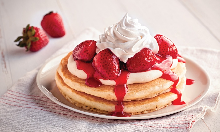 Image 6: 52% Off Dining with a Fallsview at IHOP