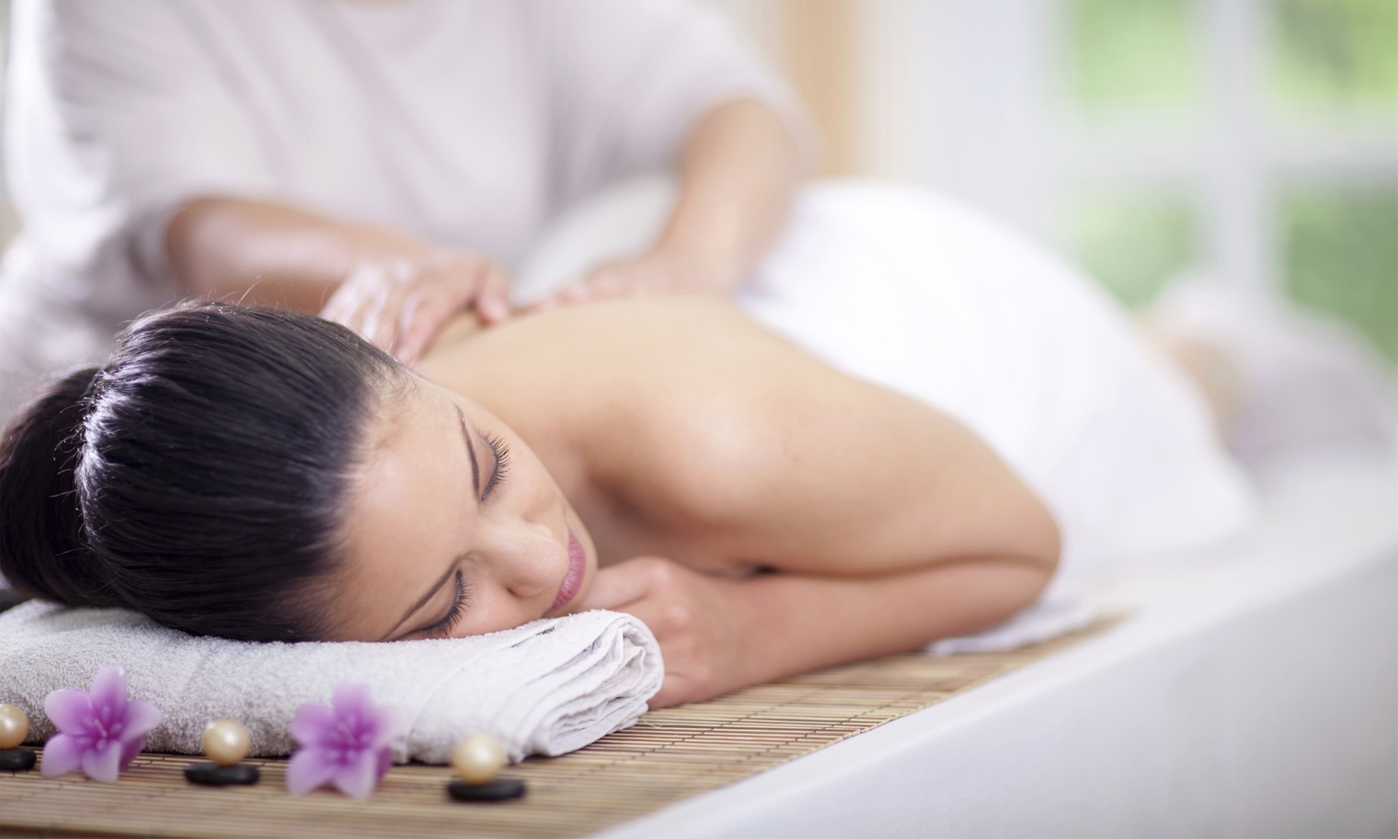 Radiant Skin Treatments for Back, Hands, Décolleté & Legs