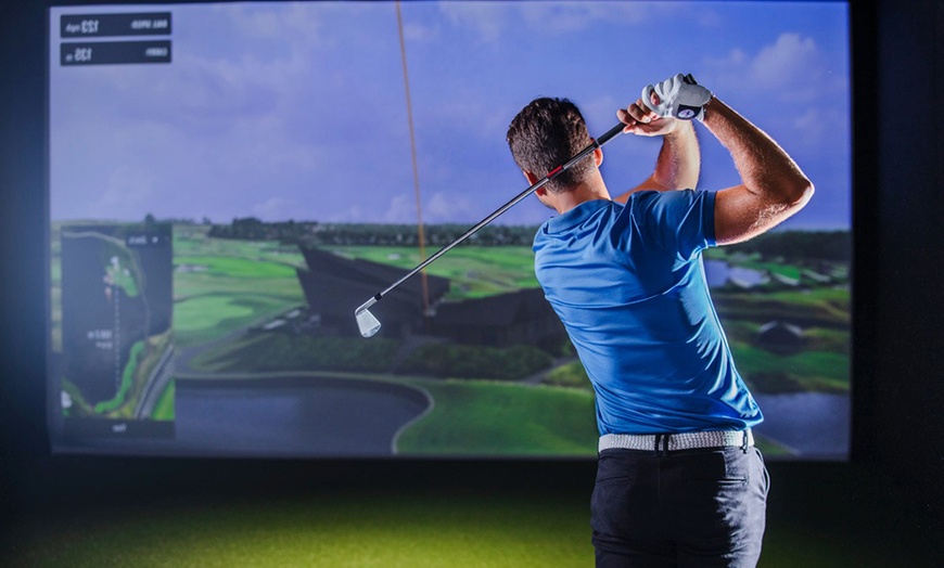 Image 3: Simulador de golf indoor: hasta 20 horas de juego para 1-6 personas