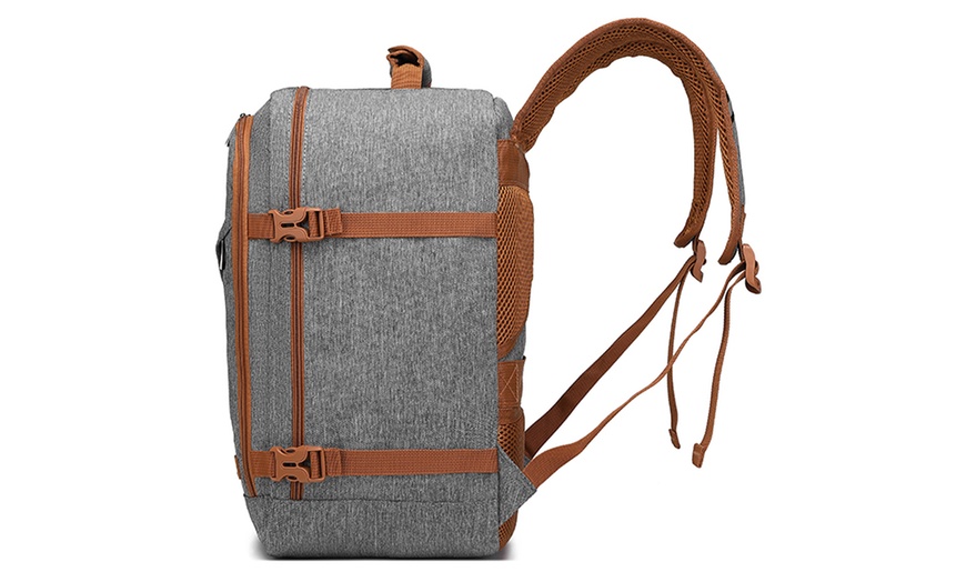 Image 14: 20L Carry On Backpack