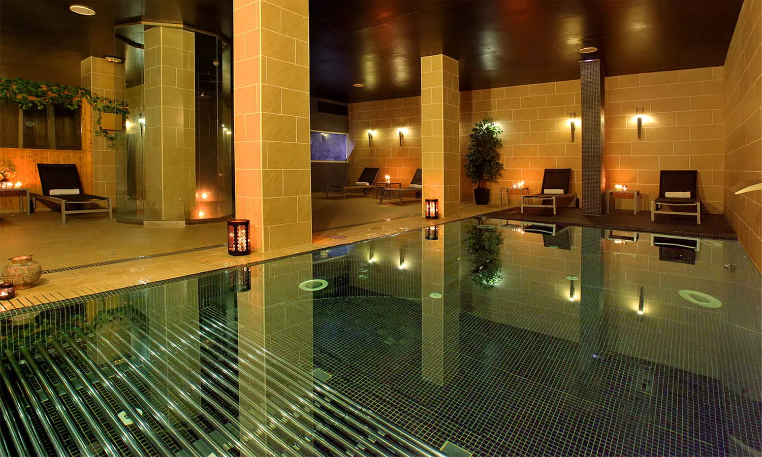 Circuito spa de 90 min para 1 o 2 personas con opción de masaje relax