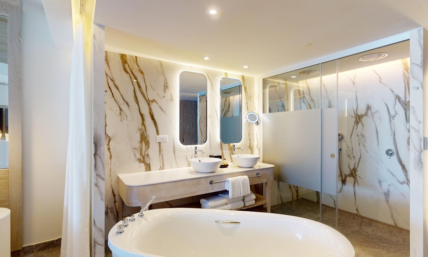 Image 5: ✈ 3-Night Adults-Only All-Inclusive Jamaica Stay with Optional Air