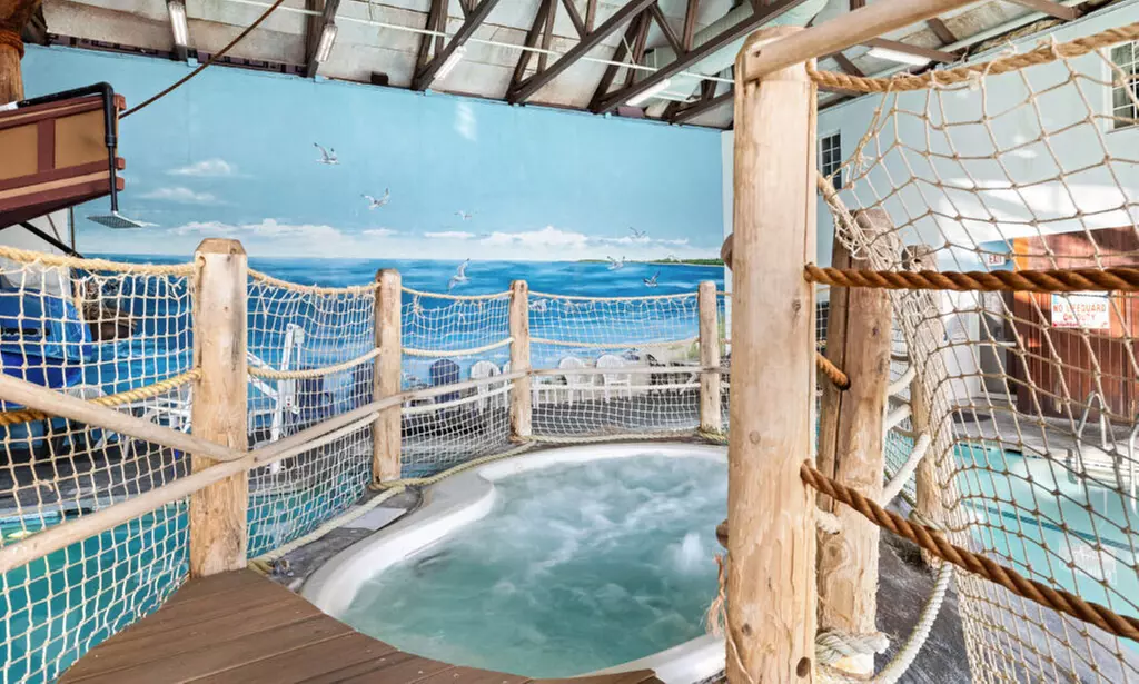 Stay at the heart of Historic Plymouth w/ $25 Spa Credit