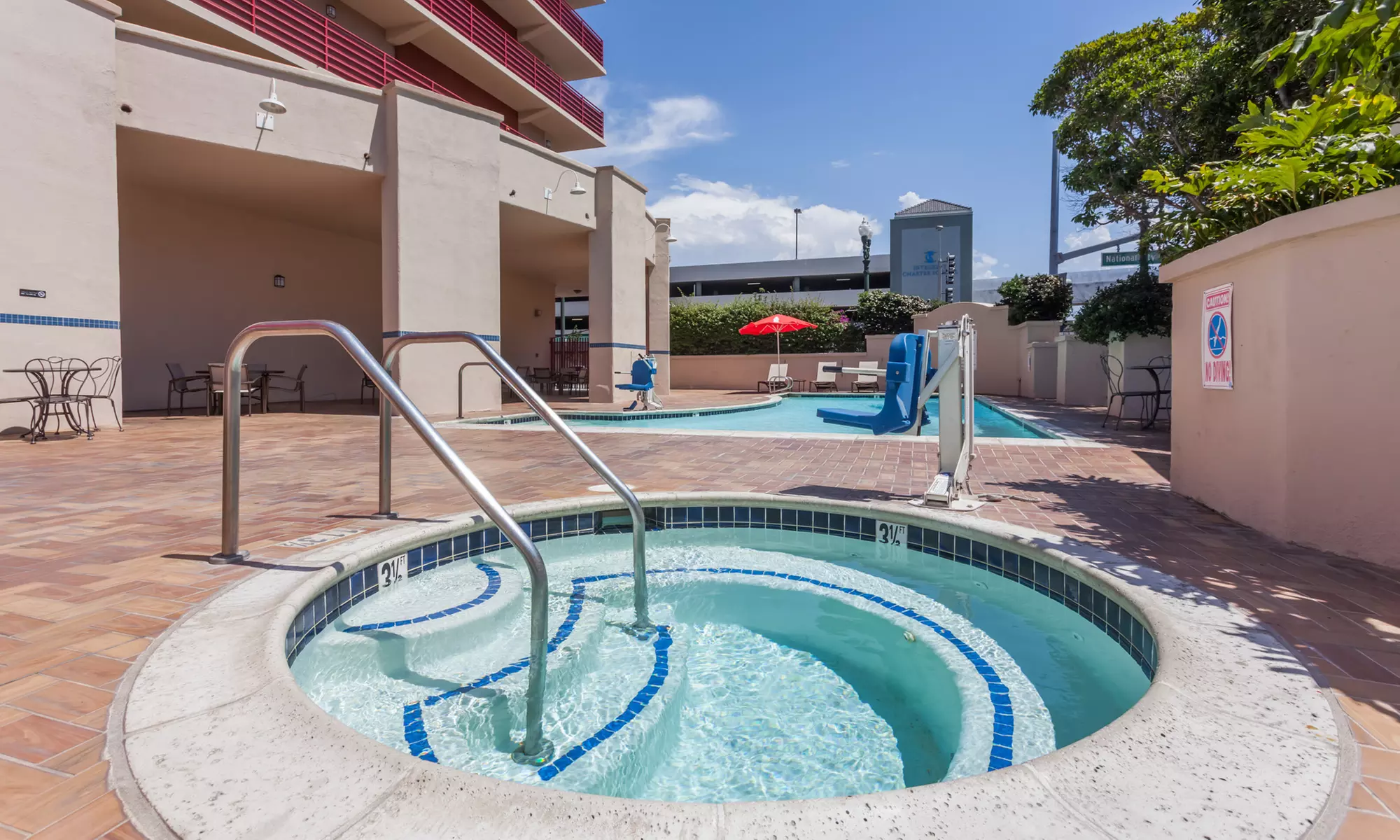 Hotel near San Diego Zoo & other top attractions!