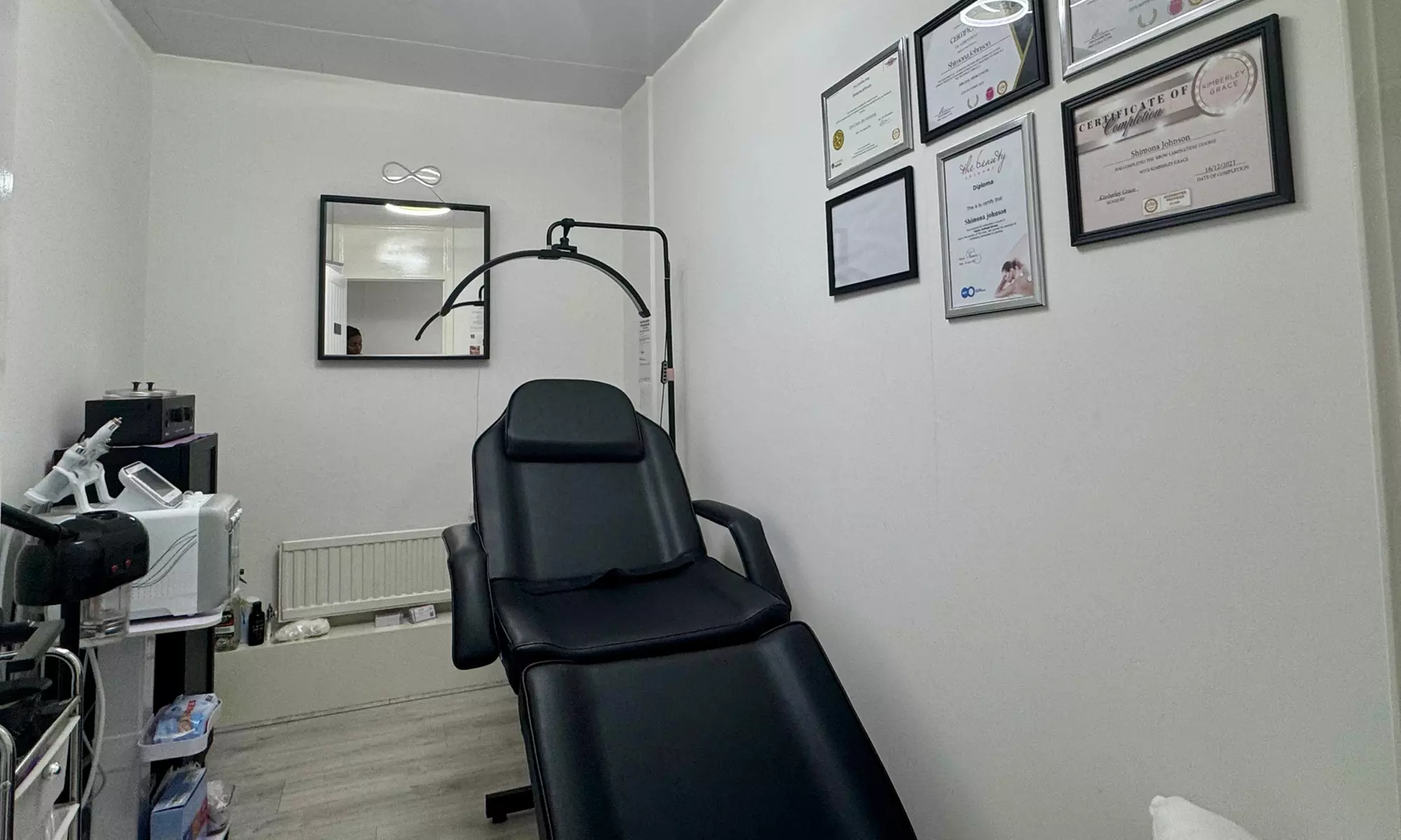 ✨ Reveal Radiant Skin with Luxury Facials at Infinite Browtential ✨