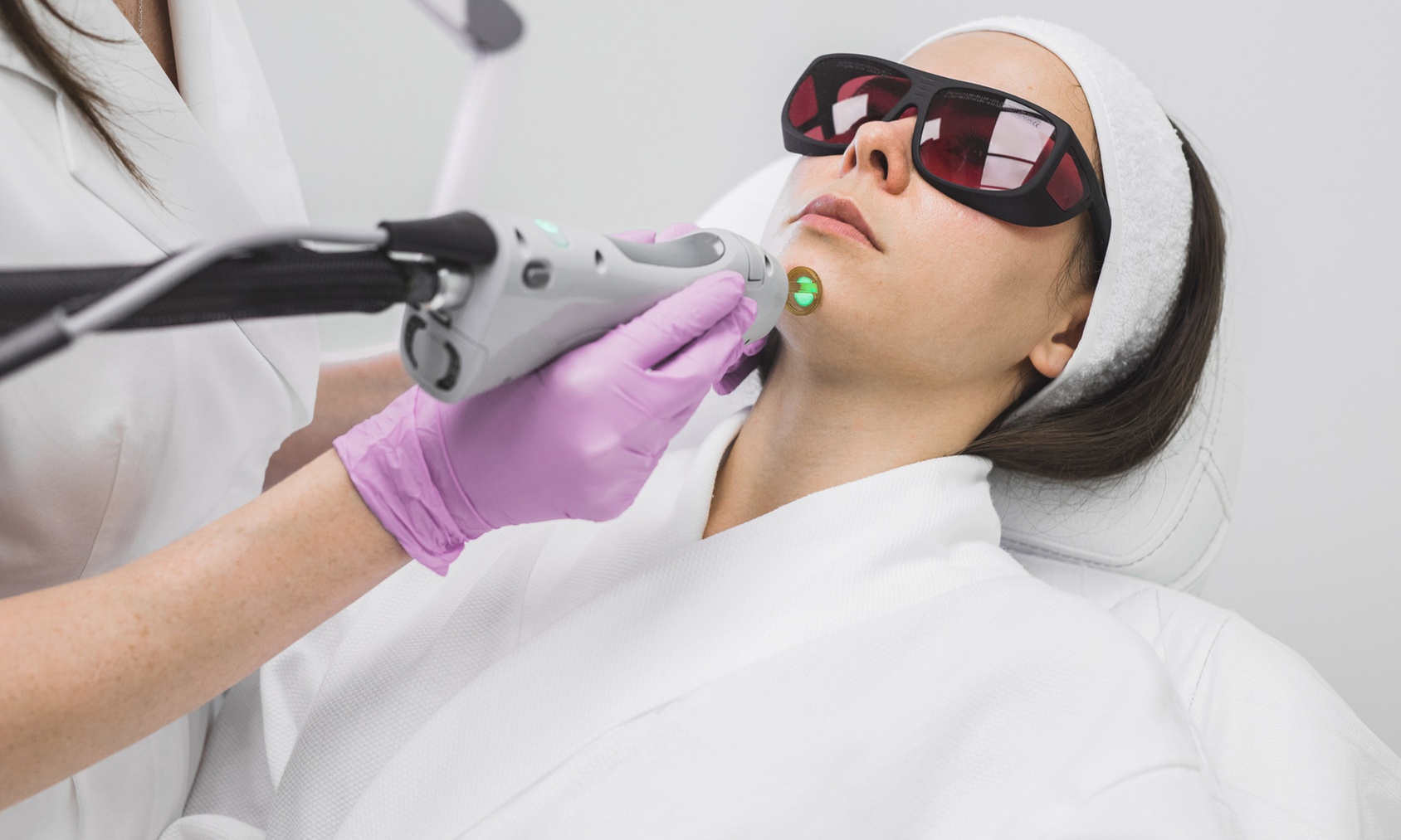 One Session of Laser Hair Removal – Underarms, Face, Bikini, Brazilian