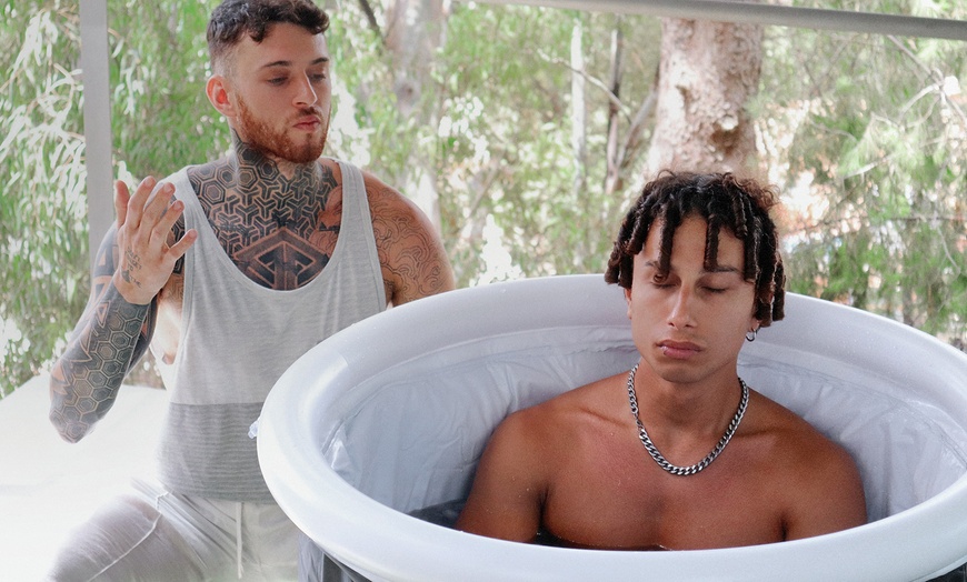 Image 8: 1 o 3 sesiones de terapia de baño de hielo para hasta 4 personas