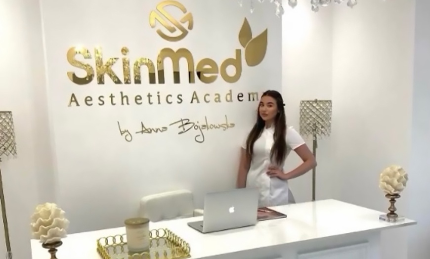 Image 2: Classic to Advanced Facials Including Hydrafacial & Acne Care