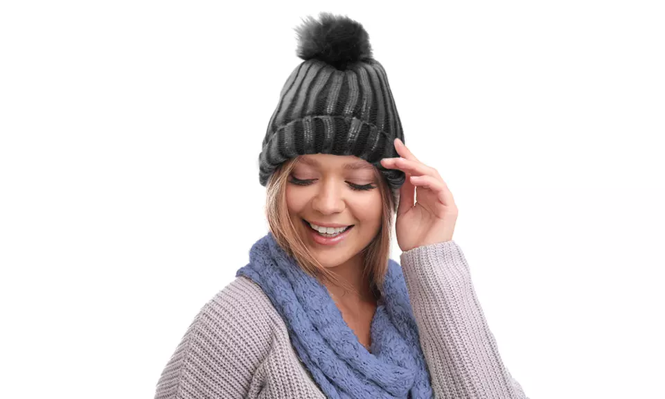 Offre surprise : 1, 2 ou 3 bonnets pompon en maille métallique, coloris surprise - Second Medium