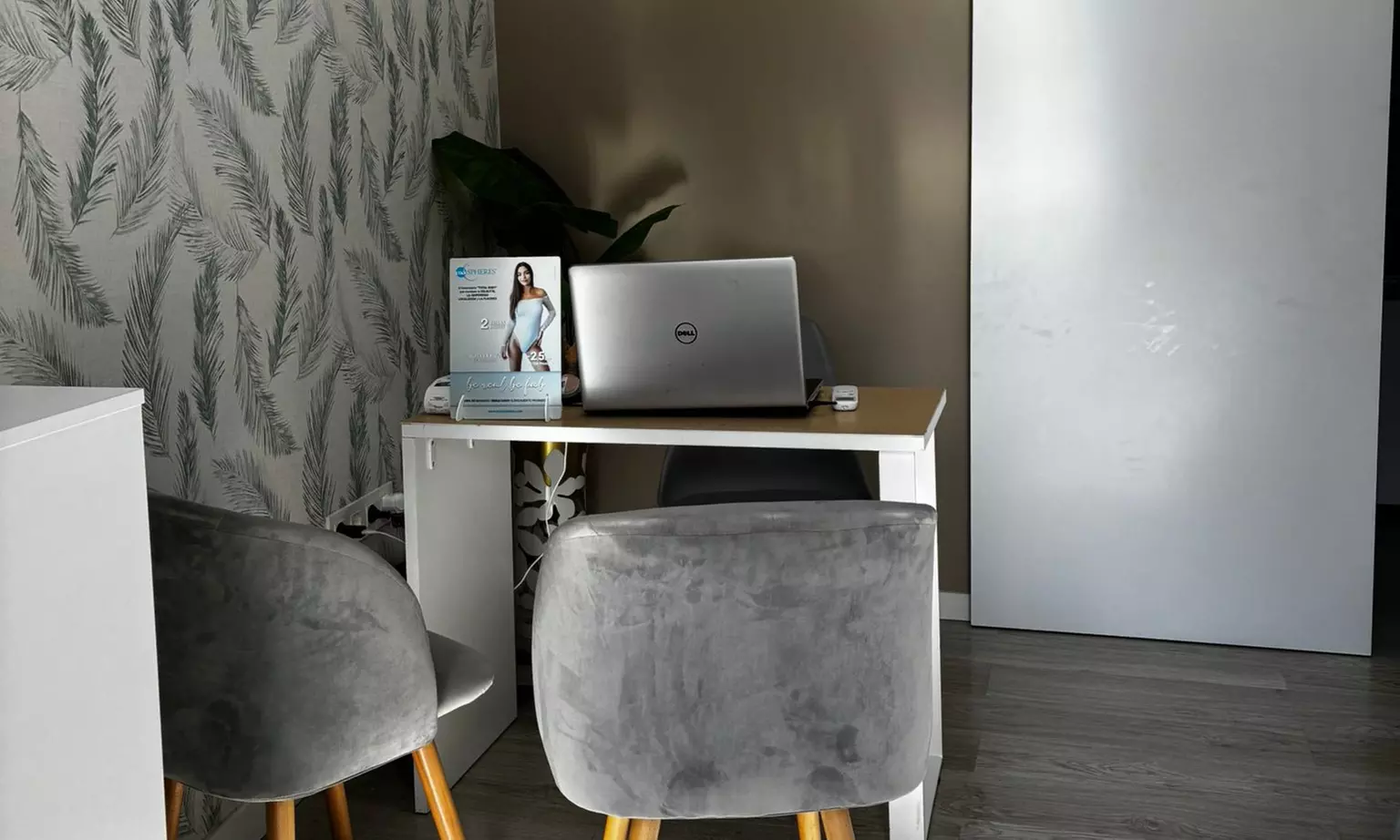 Micropigmentación en zona a elegir: entre pestañas, labios, shading de cejas o eyeliner para 1 persona, al 69% - Second Medium