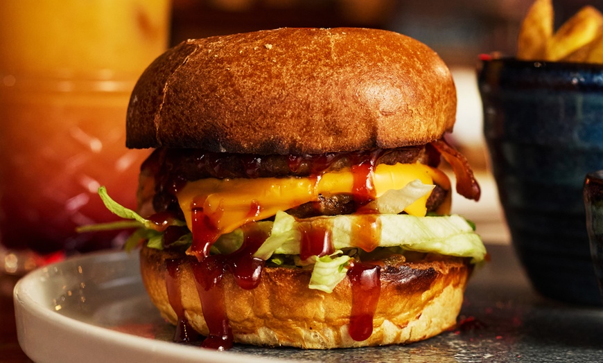 Image 3: Burgers, Pizzas, Wings, Mains and Sharers at Social Pub & Kitchen