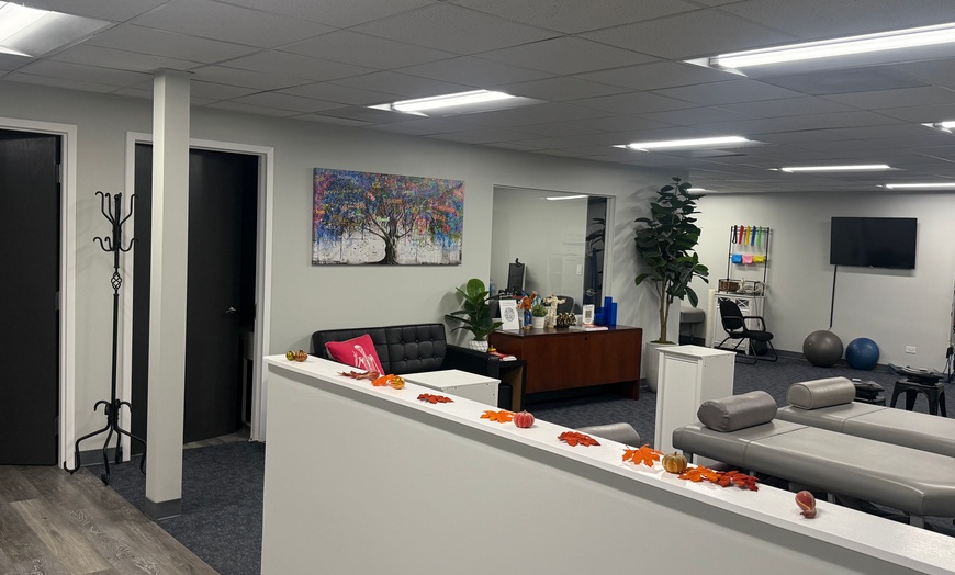 Image 3: Unwind with One or Two 60 Minute Therapeutic Full Body Massage