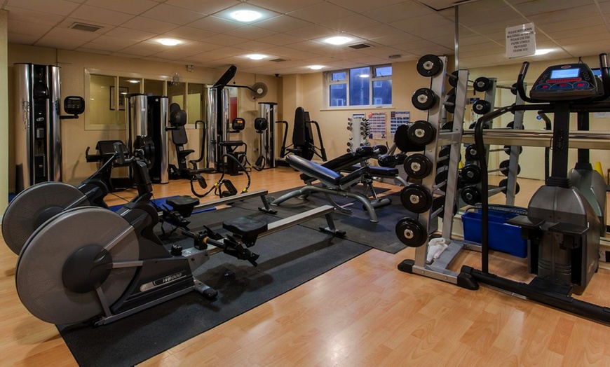 Image 4: Kent: Standard Double or Twin Room with Breakfast and Leisure Access