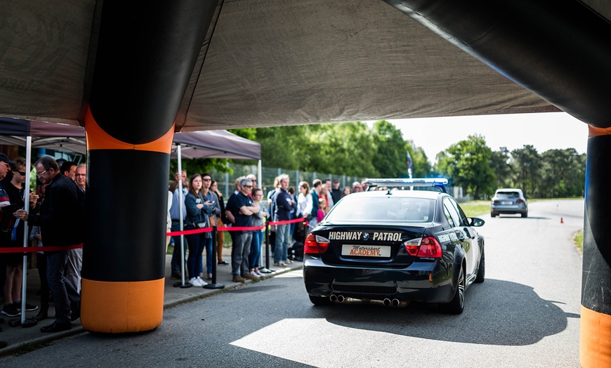 Image 3: Baptême de drift de BMW M3 V8 avec Motorsport Academy Fay De Bretagne