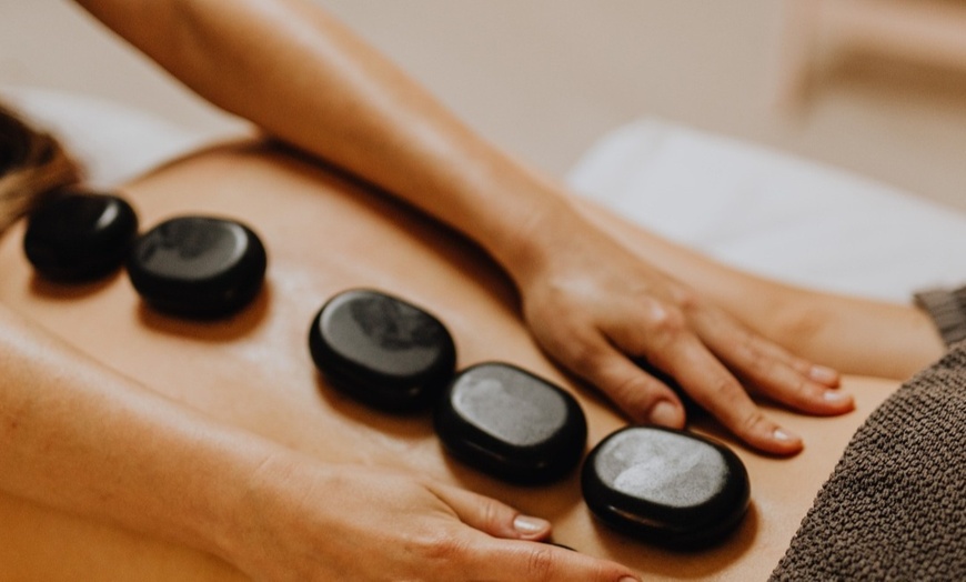 Image 2: Parenthèse bien-être à l'institut Yunnia