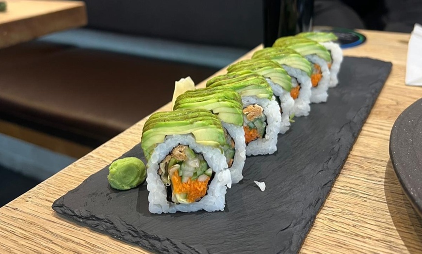 Image 2: Dine in Style: Starter, Main and Choice of Drink for Two or Three