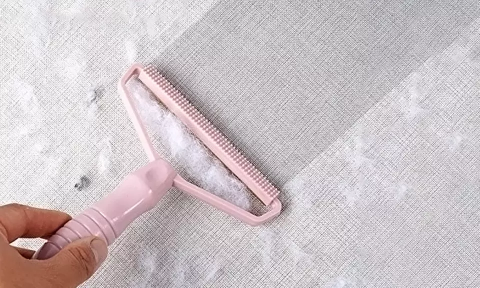 1, 2 ou 4 déboulocheurs à double tête en plastique et cuivre - Primary Image