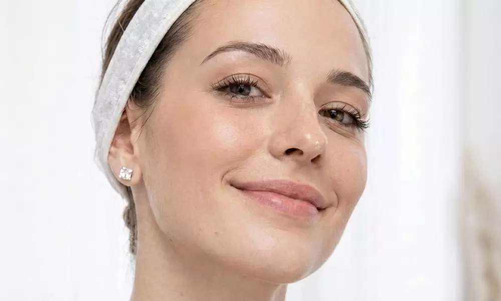 Experience a PRP Facial Treatment for Full Face w/w/o Neck