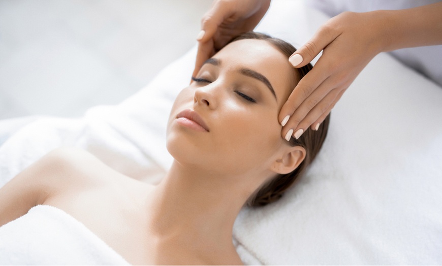 Image 3: Tiefe Entspannung: Ganzkörper-Wellnessmassage für 1 Person