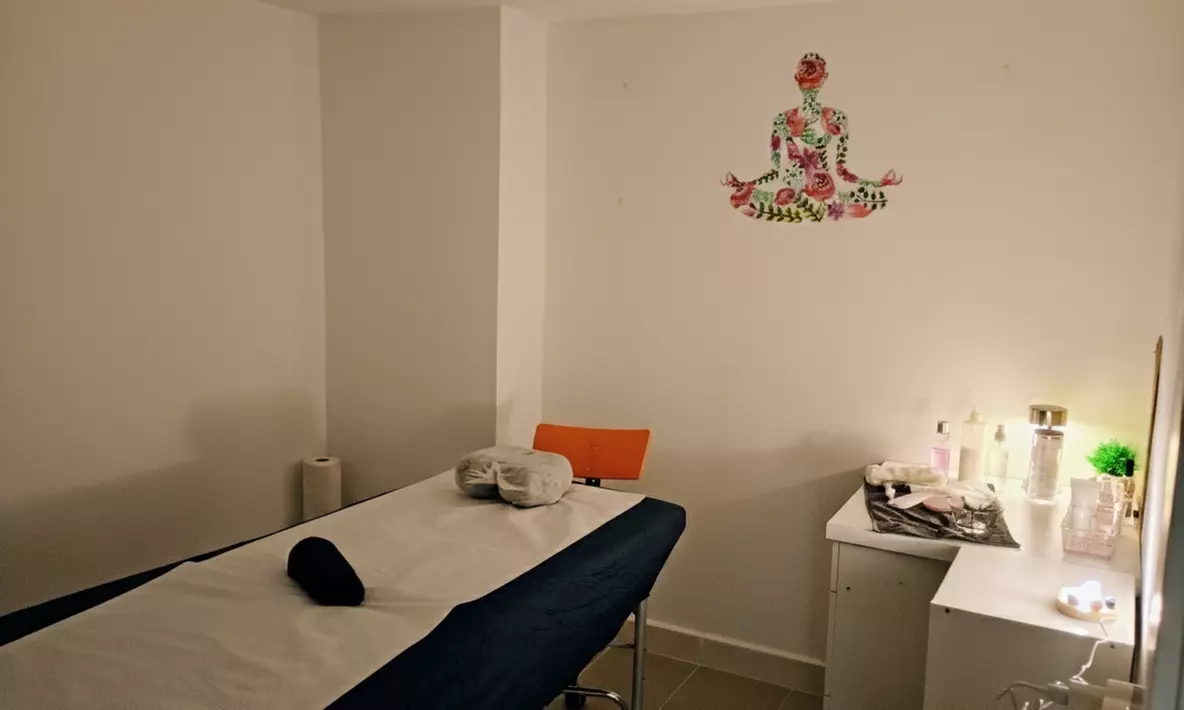 Limpieza facial con peeling, microdermoabrasión, dermapen, AH y más