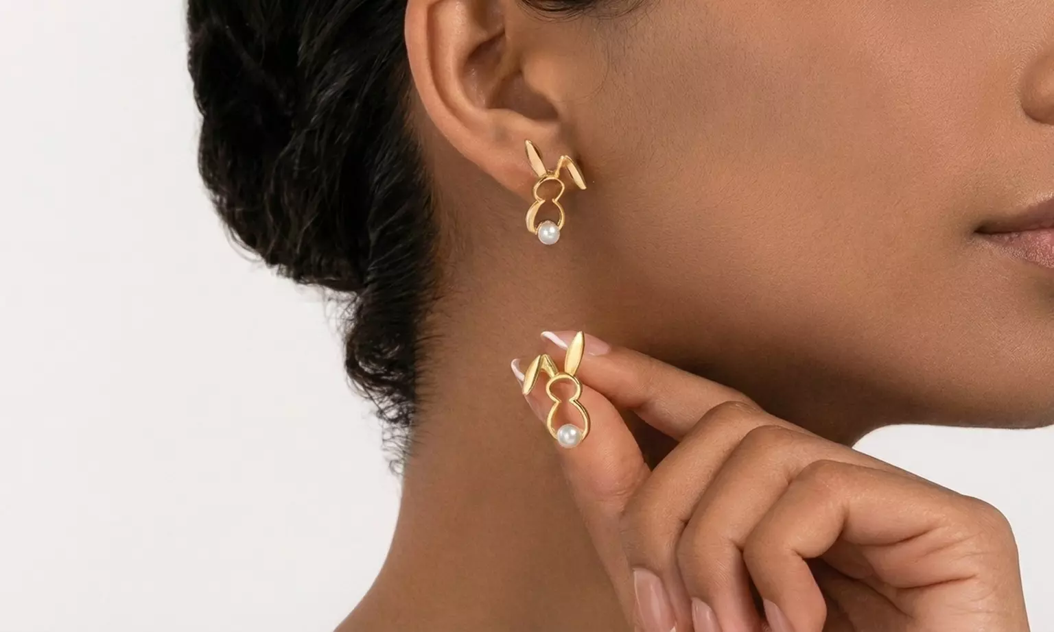 Gold-Tone Easter Bunny Pearl Stud Earrings