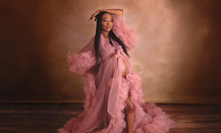 Image 8: Up to 50% Off on Photography Class at Focus Queen Photos