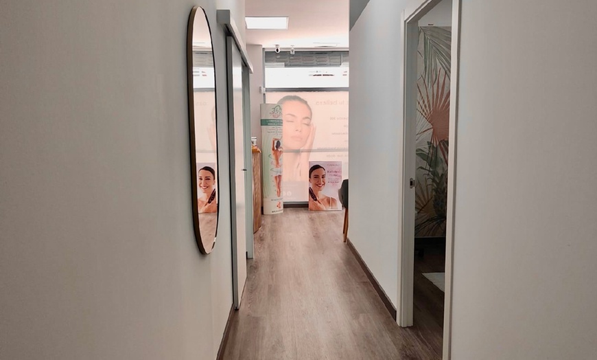 Image 5: 3 o 6 sesiones de radiofrecuenta y masaje con servicio extra a elegir