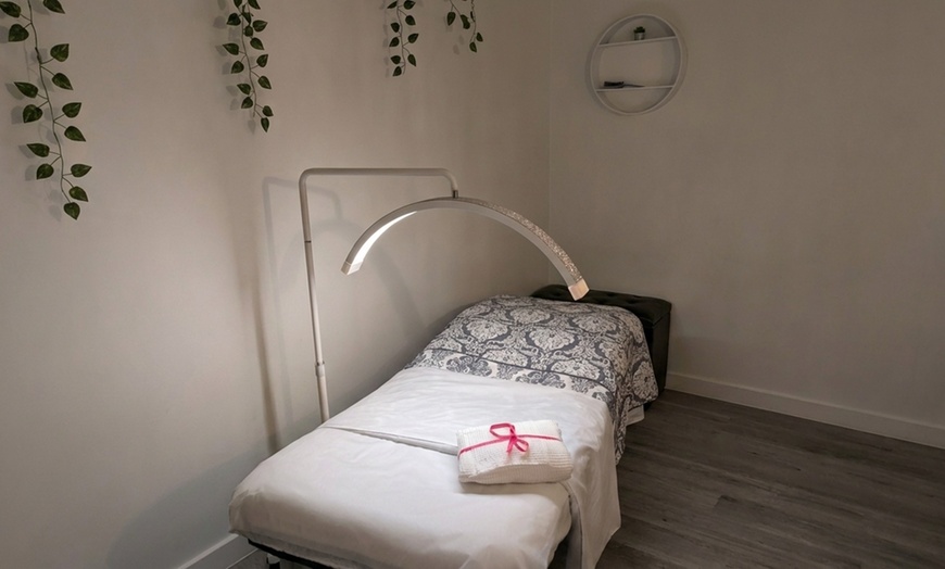 Image 4: Lifting Facial with Buccal Massage for Radiant Skin